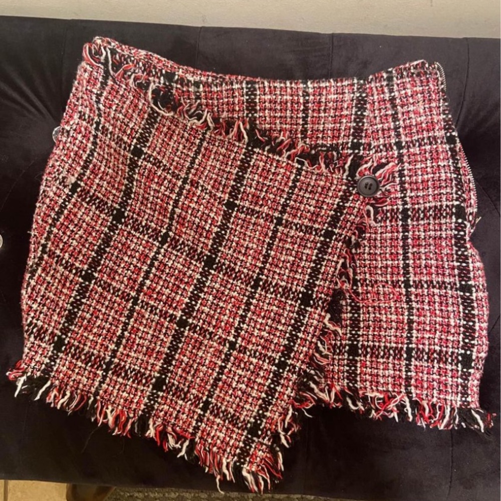 Women’s skirt